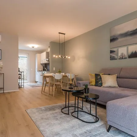 Apartment Premium Business